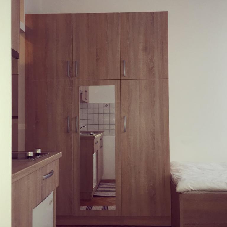 Studio Apartment Sisters3 Liubliana Exterior foto