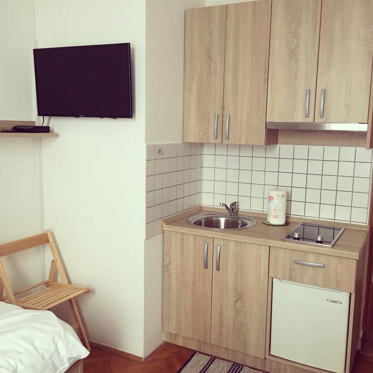 Studio Apartment Sisters3 Liubliana Exterior foto